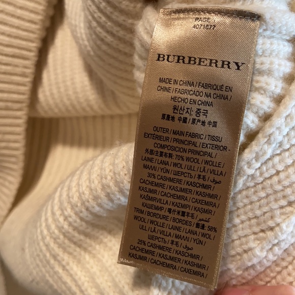 Burberry White Wool Striped Sleeve Sweater - Picture 5 of 5